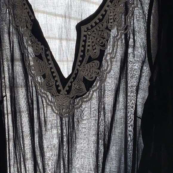 Bikini Coverup - Picture 5 of 7